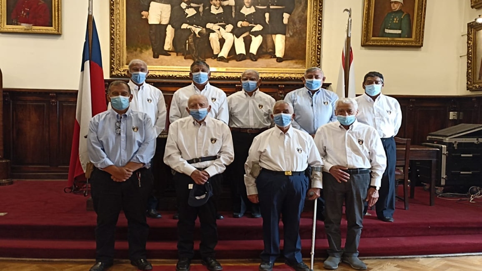 Delegación de Bomberos Insignes de Arica visitan Campus Central y Museo de Bomberos